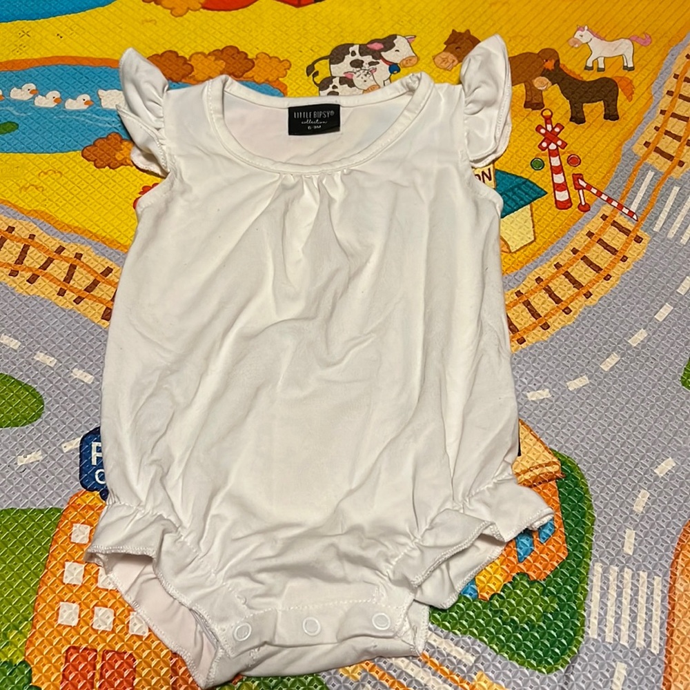 Little Bipsy Flutter Sleeve Romper 6-9 months